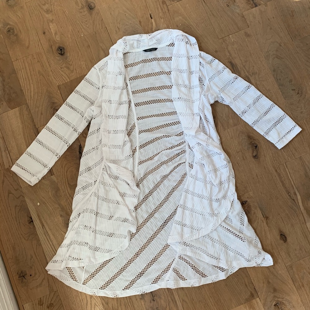 White Cover Up